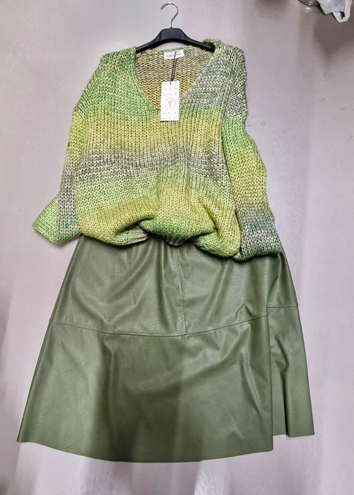 Set fustă si Pulover colecție toamnă iarnă Italia