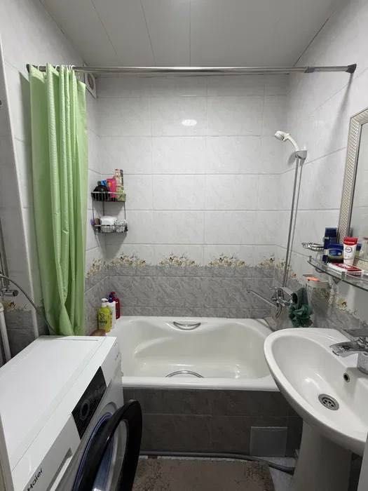 Квартира Юнусабад 6 квартал 
• Ориентир: Автобусная Конечка