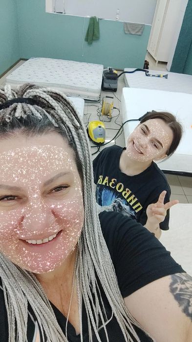 Химчистка мягкой мебели и ковров, удаление неприятных запахов.