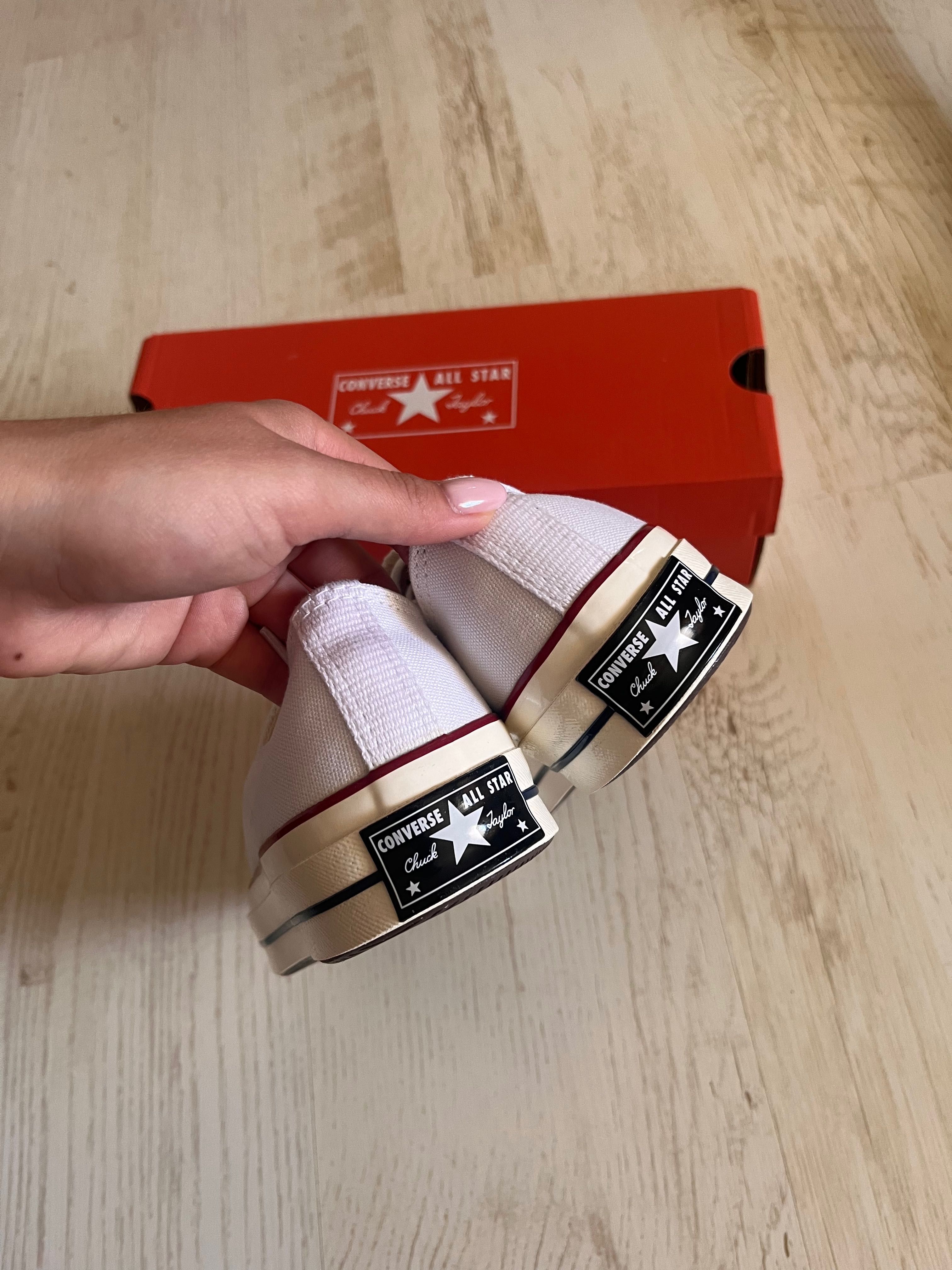 converse бели ниски кецове