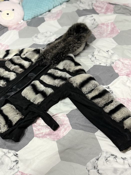 Vand haina din blana naturala chinchilla