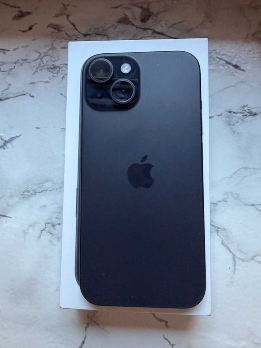 iPhone 15 256GB Black – Много добро състояние