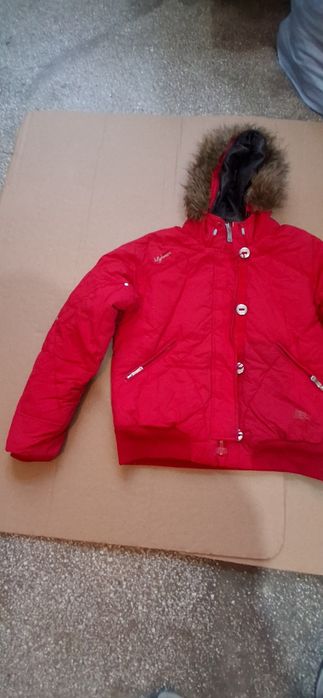 Geacă dame cu umplutura de puf helly Hansen mărimea L