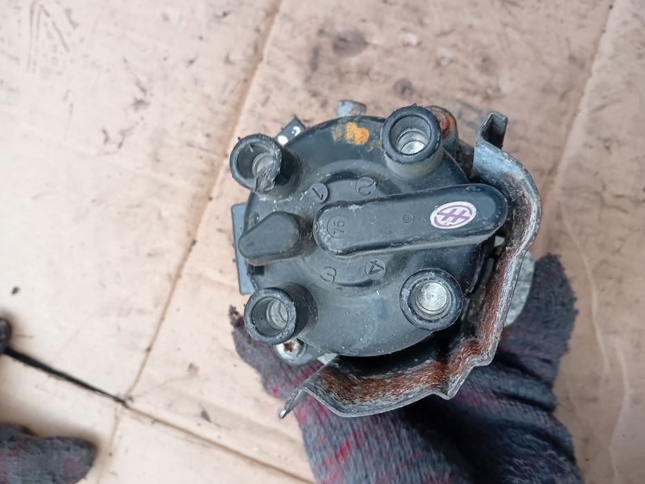 Трамблёр MAZDA Cronos