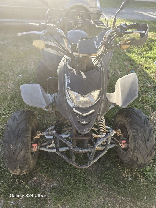 Vând atv in stare buna de funcționare