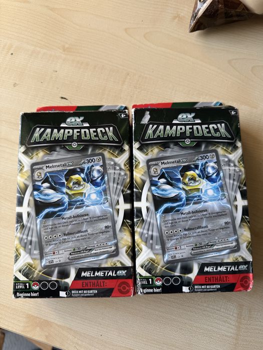 Set carti de joc Pokemon