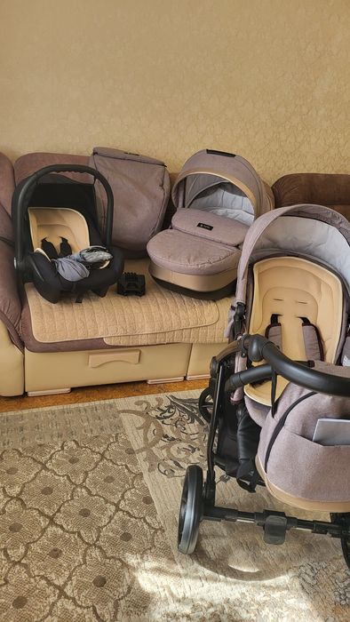 Продаю коляску Tutis Nanni 3в1