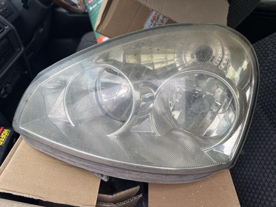 Фары, решетка и задние фонари на приору