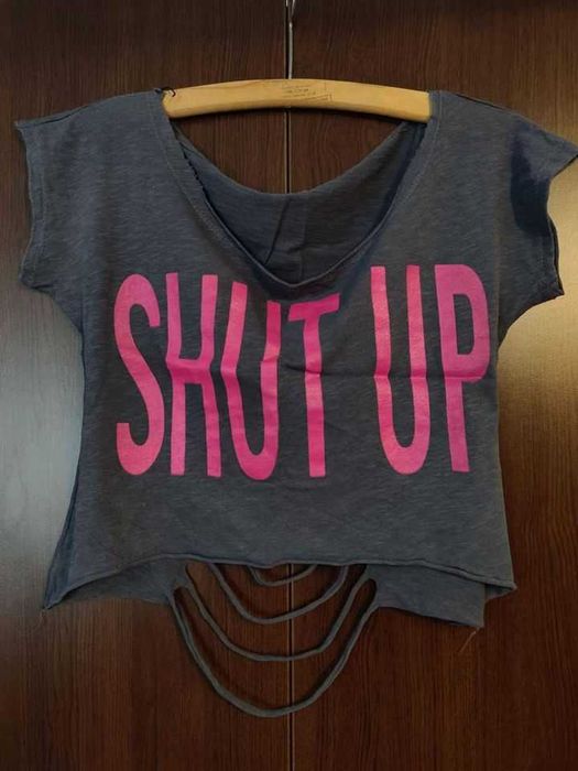 Bluze dama la mana a doua