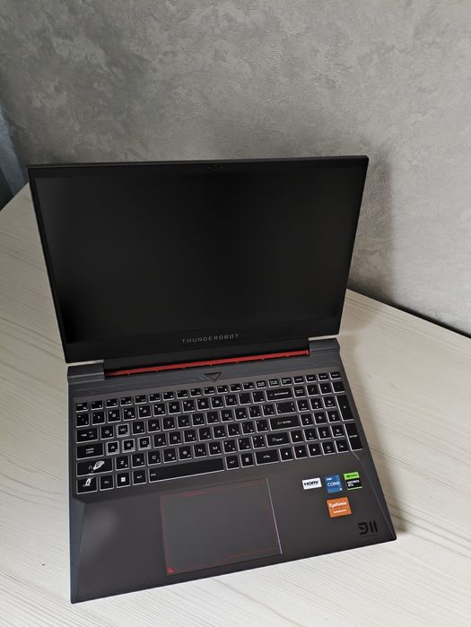 Thunderobot 911 X Wild Hunter G2 Pro