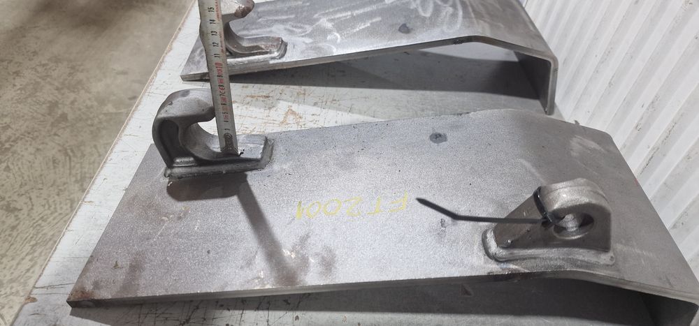 Plăci sudabile cu carlig și ochi siguranta cupa furca baloti furca gun