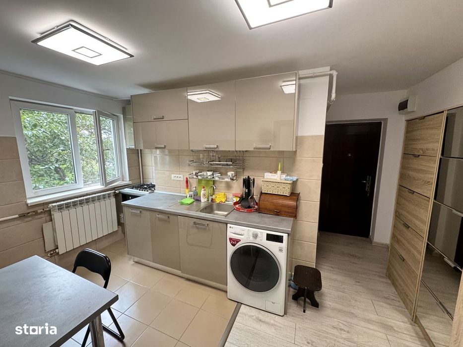 Centrala proprie zona Vitan, apartament 3 camere