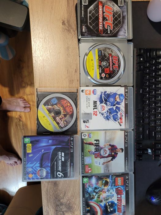 PS3 Slim + 2 геймпада