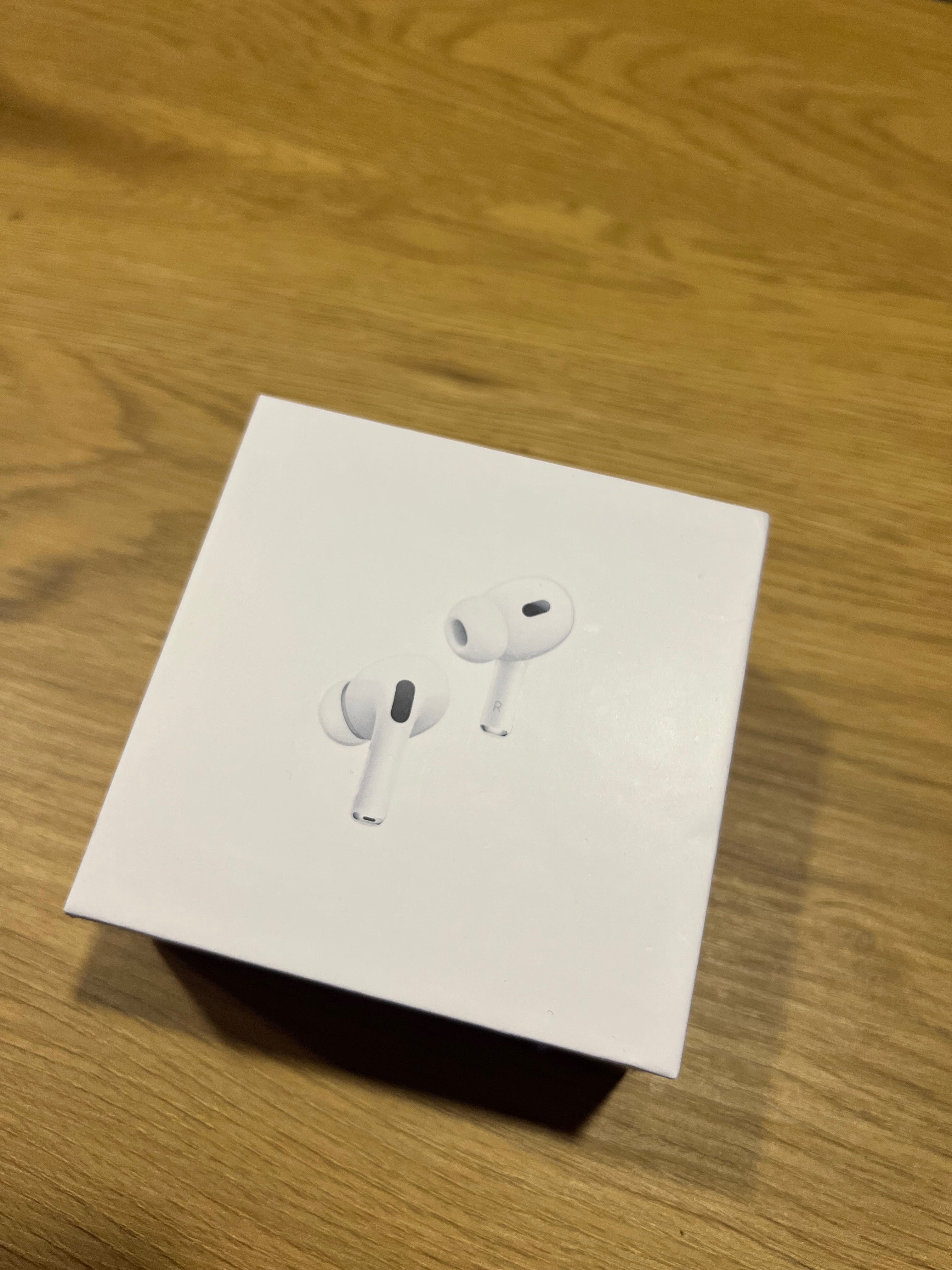 AirPods 2 Pro /реплики/