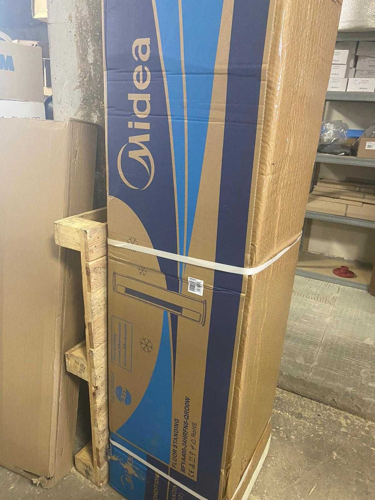 Колонен климатик Midea 24000BTU нов 36 месеца гаранция