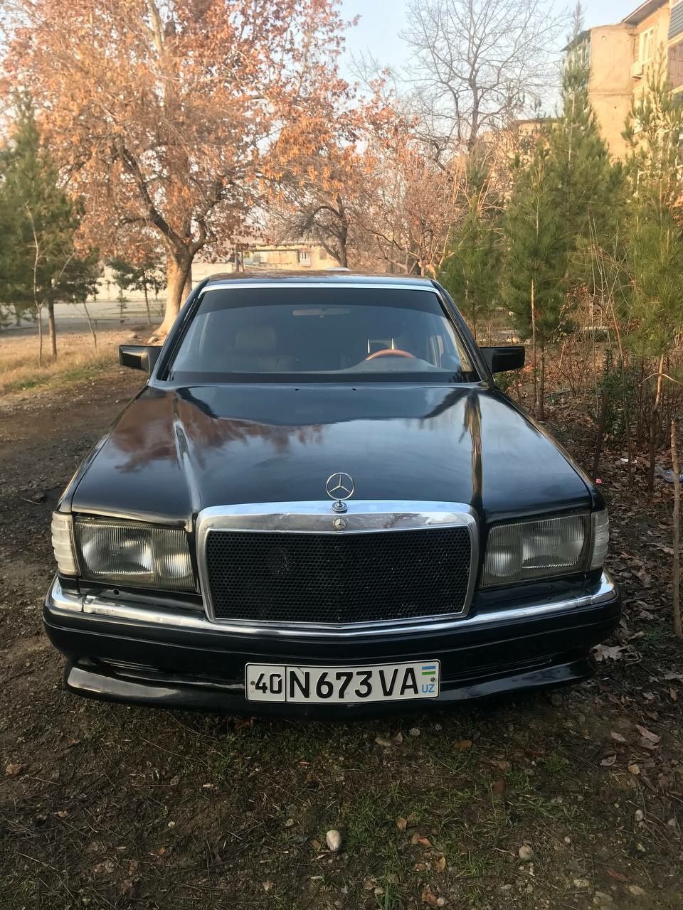 Mersedes bens w 126 diplomat