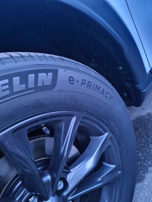 Vand 4 anvelope Michelin e Primacy 235/60/R18