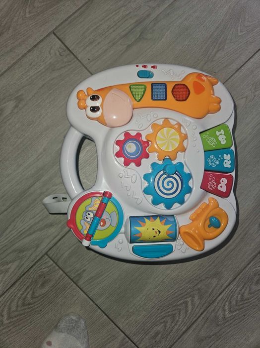 Masuta interactiva cu picioare detasabile