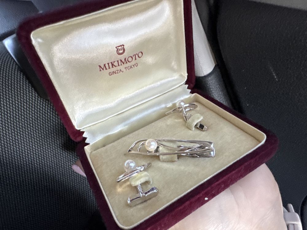 Mikimoto луксозен компелкт за риза и вратовръзка
