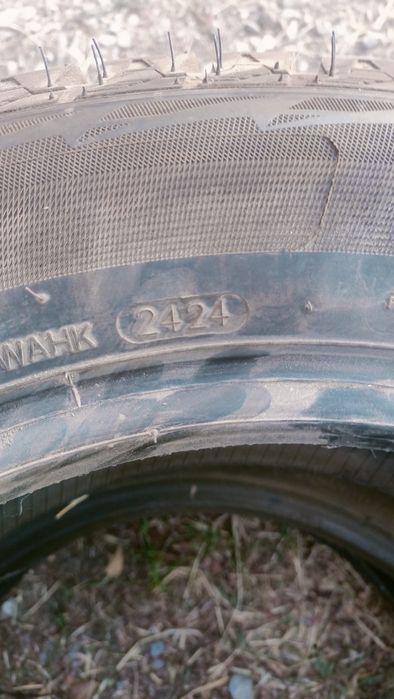 Зимные шины R17 215/60