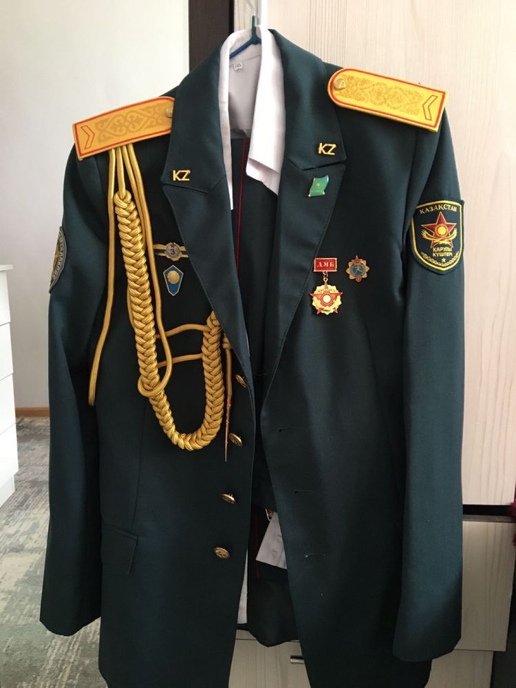 Парадка для военных