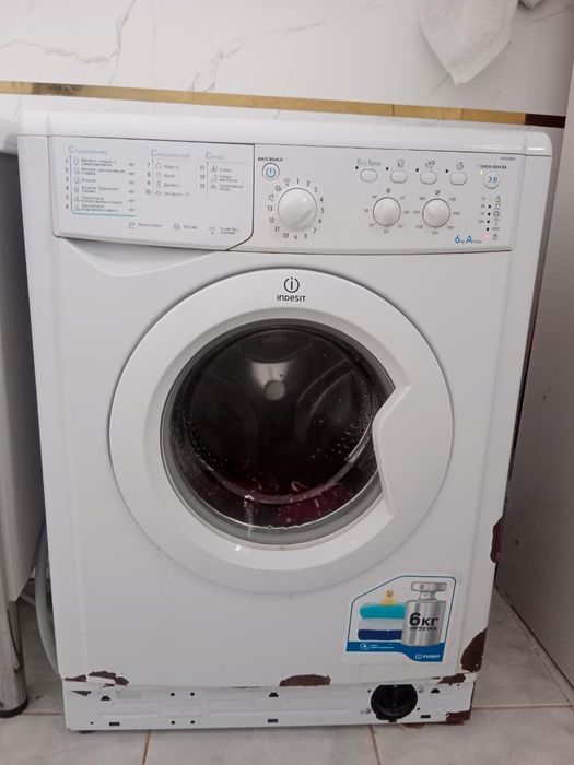 Стиральная машинка indesit