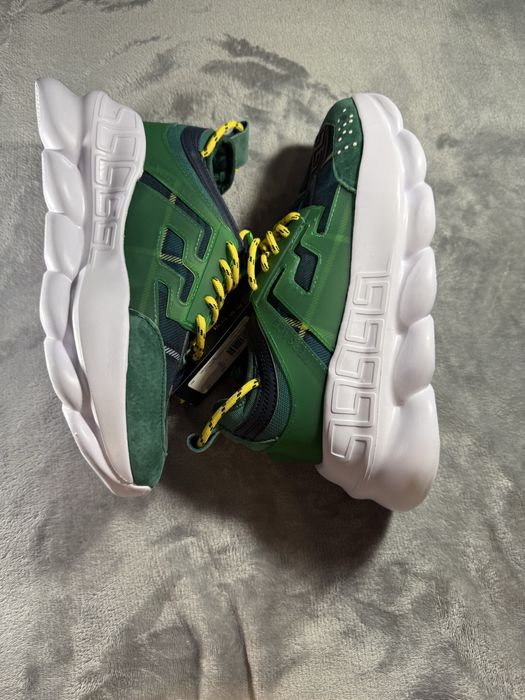 Versace Chain Reaction