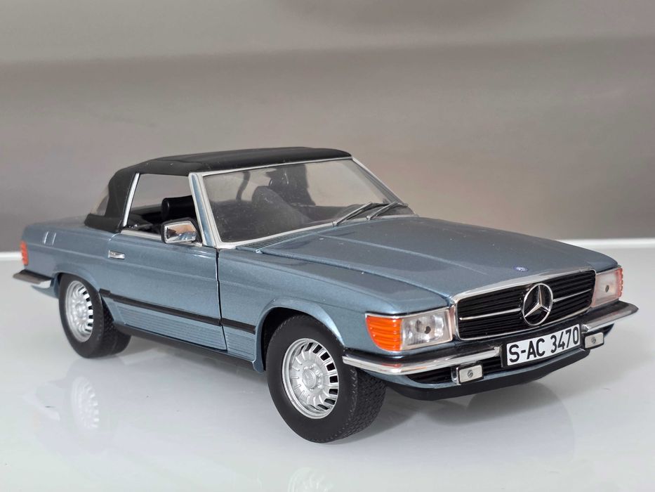 Macheta Auto 1/18 Chrono Mercedes 350 SL