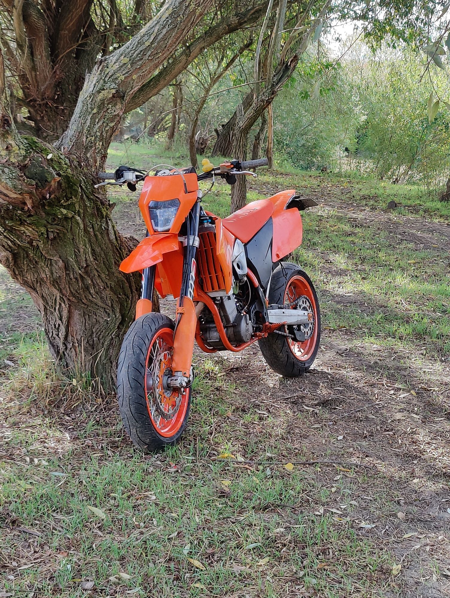 Vând supermoto KTM EXC 525 2007