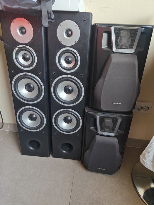 Vând boxe și amplificator mixer