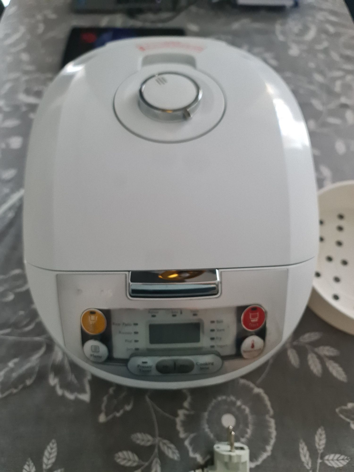 Мултикулър Philips HD3037/70, 980 W, 5 л, Автоматични програми