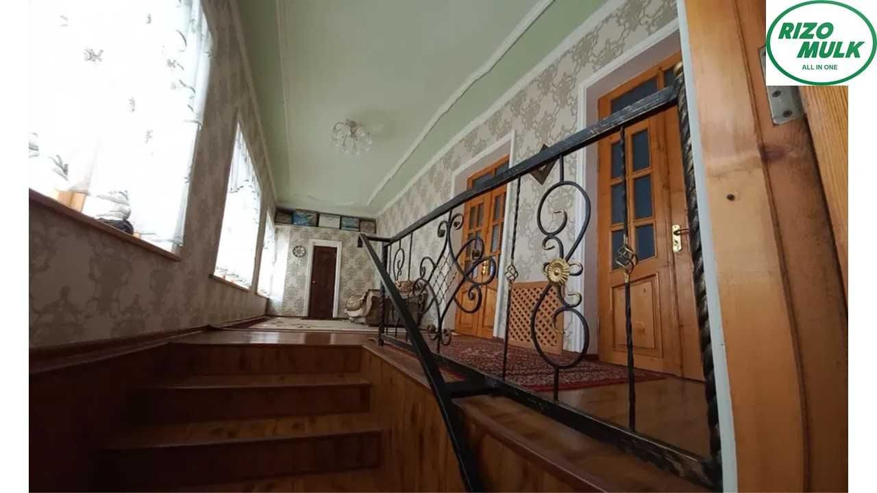 Назарбекда файзли ховли сотилади. NR494/107