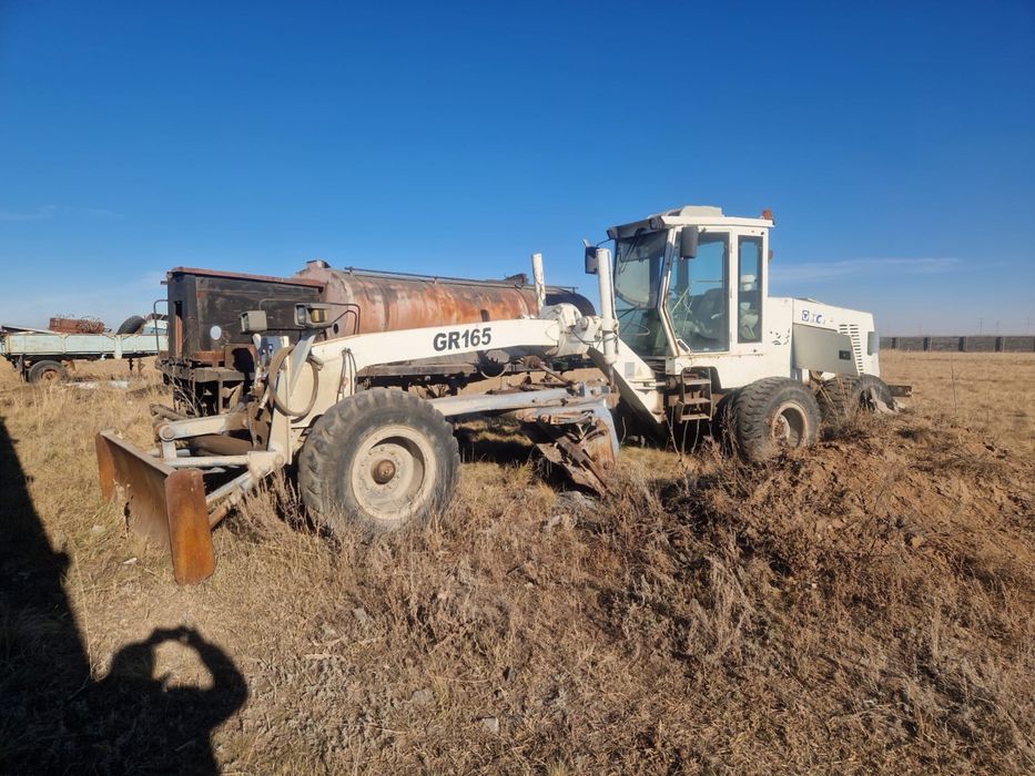 Продам автогрейдер