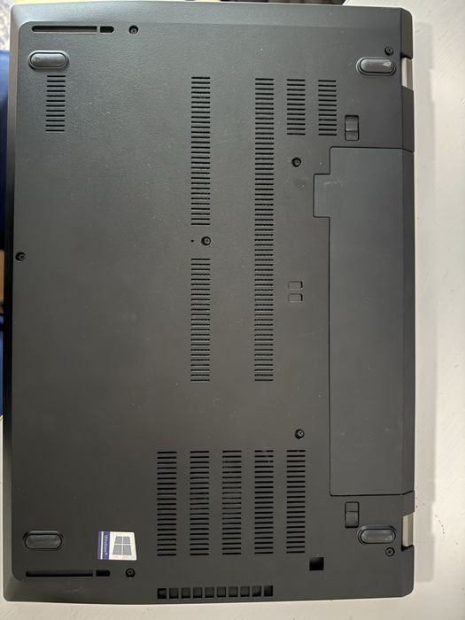 Dezmembrez Lenovo ThinkPad T580 – piese originale în stare bună