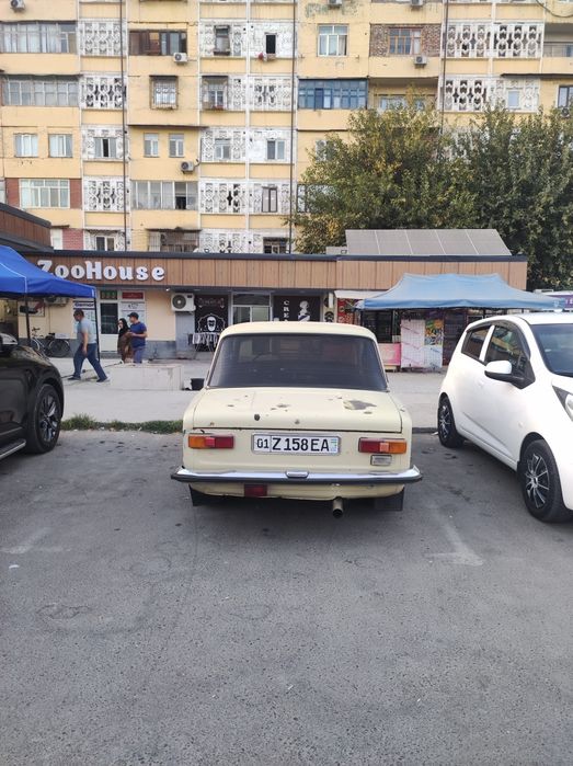 Vaz21011 sotiladi