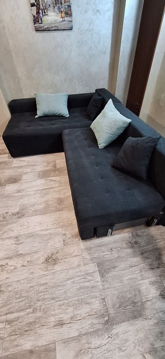 Разтегателен диван