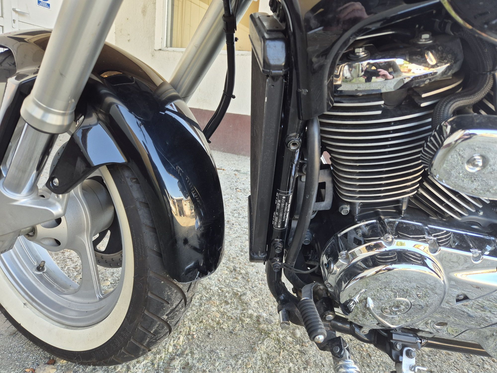 Dezmembrez Suzuki Intruder Boulevard M800 2011
