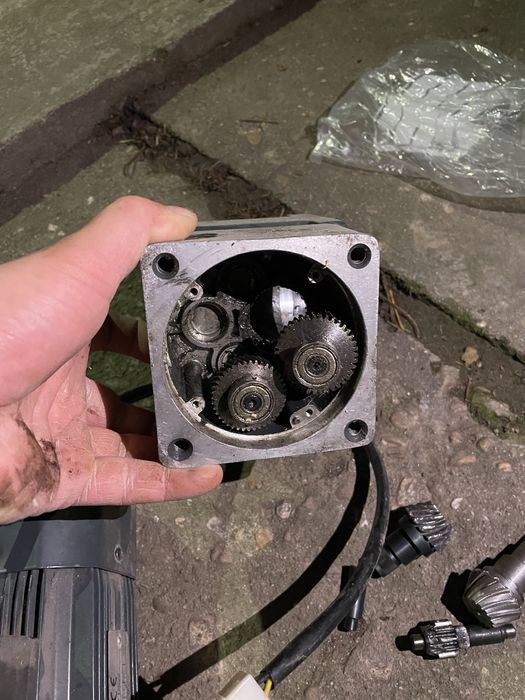 Cazan pe peleti Instech