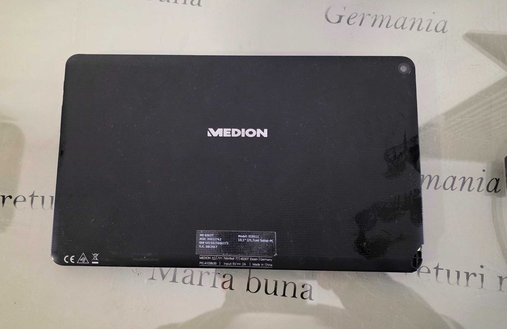 Tableta Medion E10511 - 3G - impecabila/10 inch - import Germania