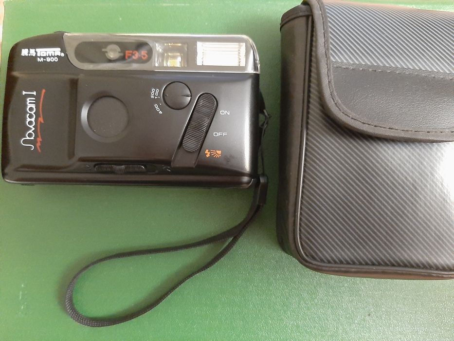Продам  ретро фотоаппарат Toma M-900 Lovakam