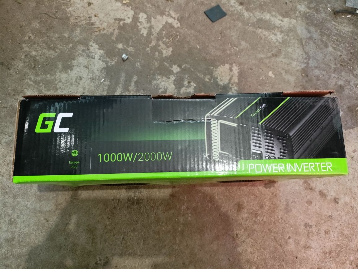 Нов Инвертор Green Cell 2000W 12V INV08