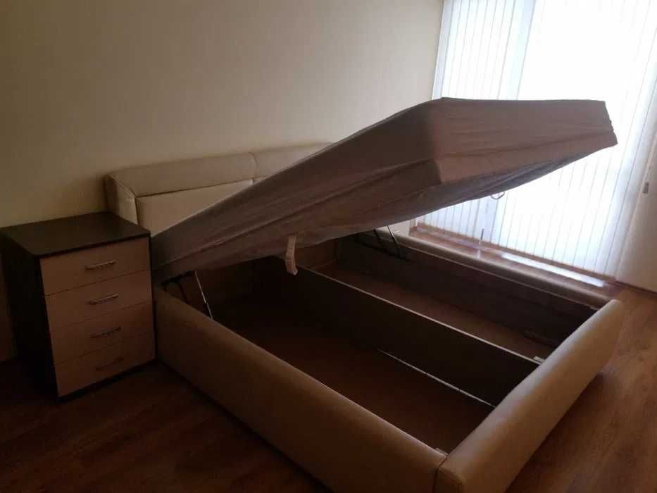 Продава се Двустаен апартамент в Пловдив, Южен - 65 кв.м за 1693 €/кв.м - Снимка #1