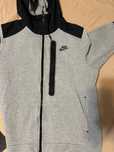 Nike tech fleece суичър