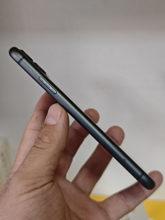 iPhone 11 64 Gb pret fix