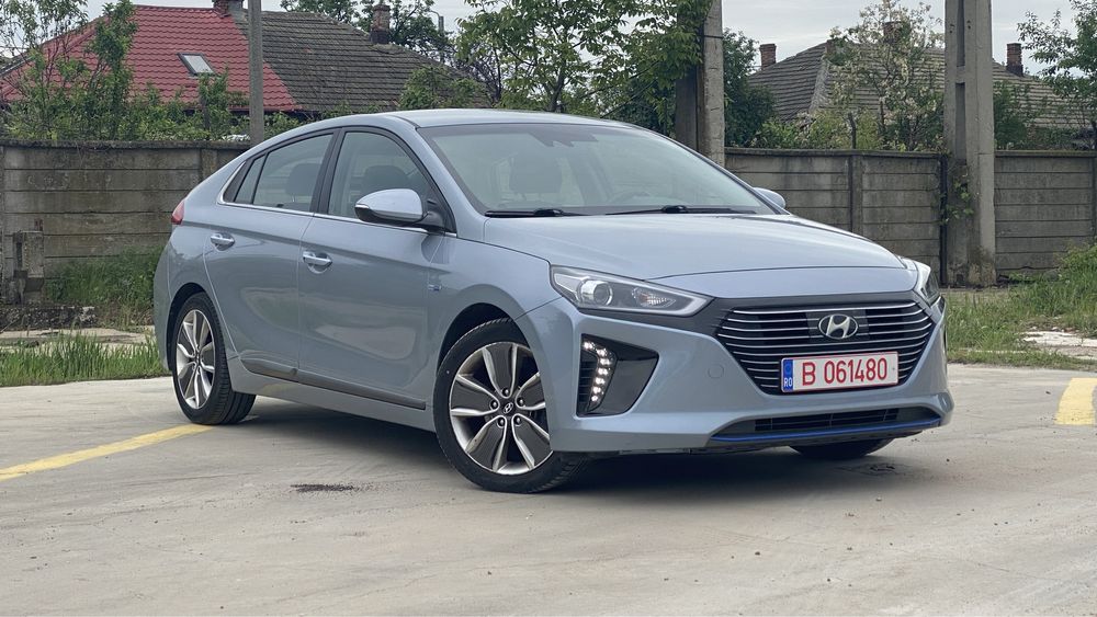 Hyundai Ioniq Confort Hibrid km reali