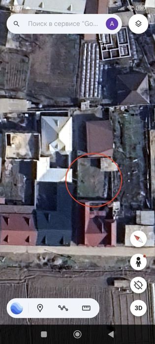 Бектемир туманида, Фуд ситй бозор енида бўш ер сотилади