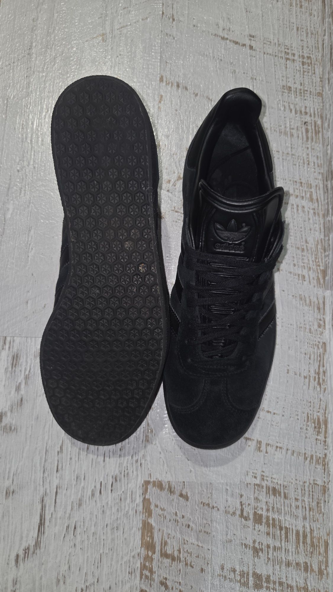 adidas Originals Gazelle CQ2809 Triple Core Black