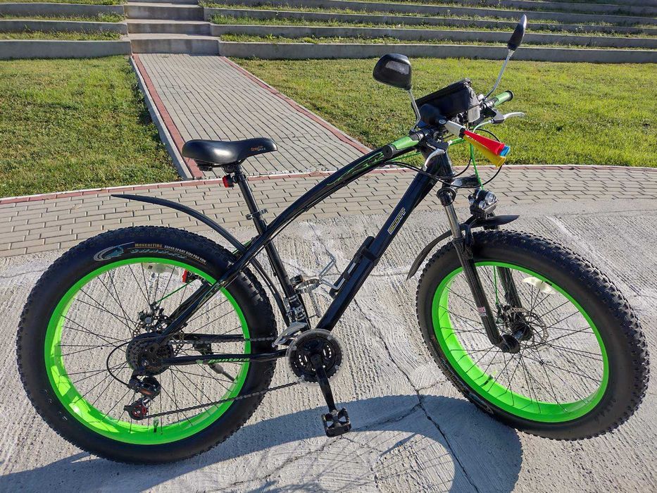 Fat BIKE 26x4", 18 viteze, frane pe disc, stare foarte buna