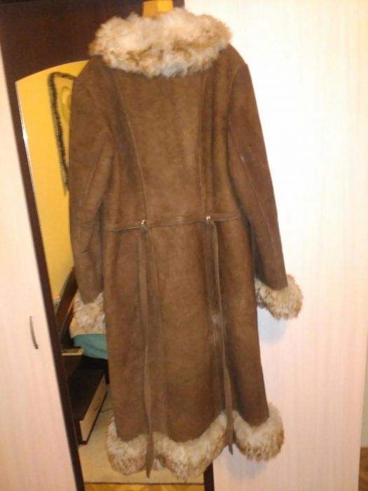 Дамски кожух от агнешка кожа