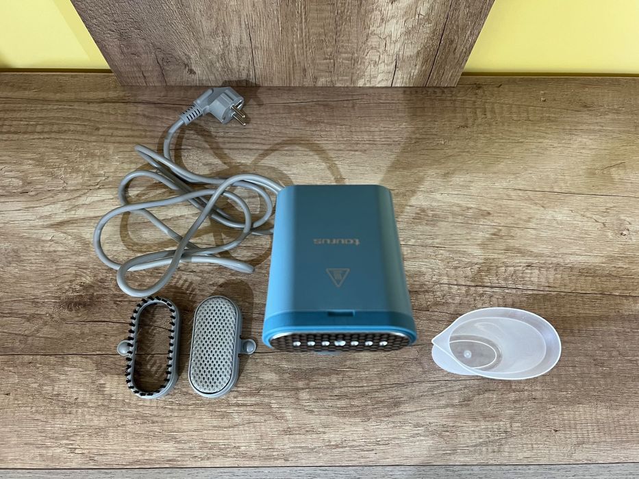 Уред за гладене с пара Taurus Sliding Care Compact 1600 W